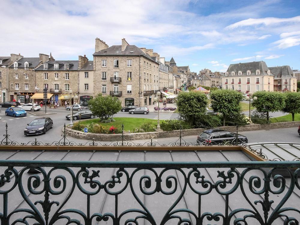 Ibis Styles Dinan Centre Ville Екстер'єр фото