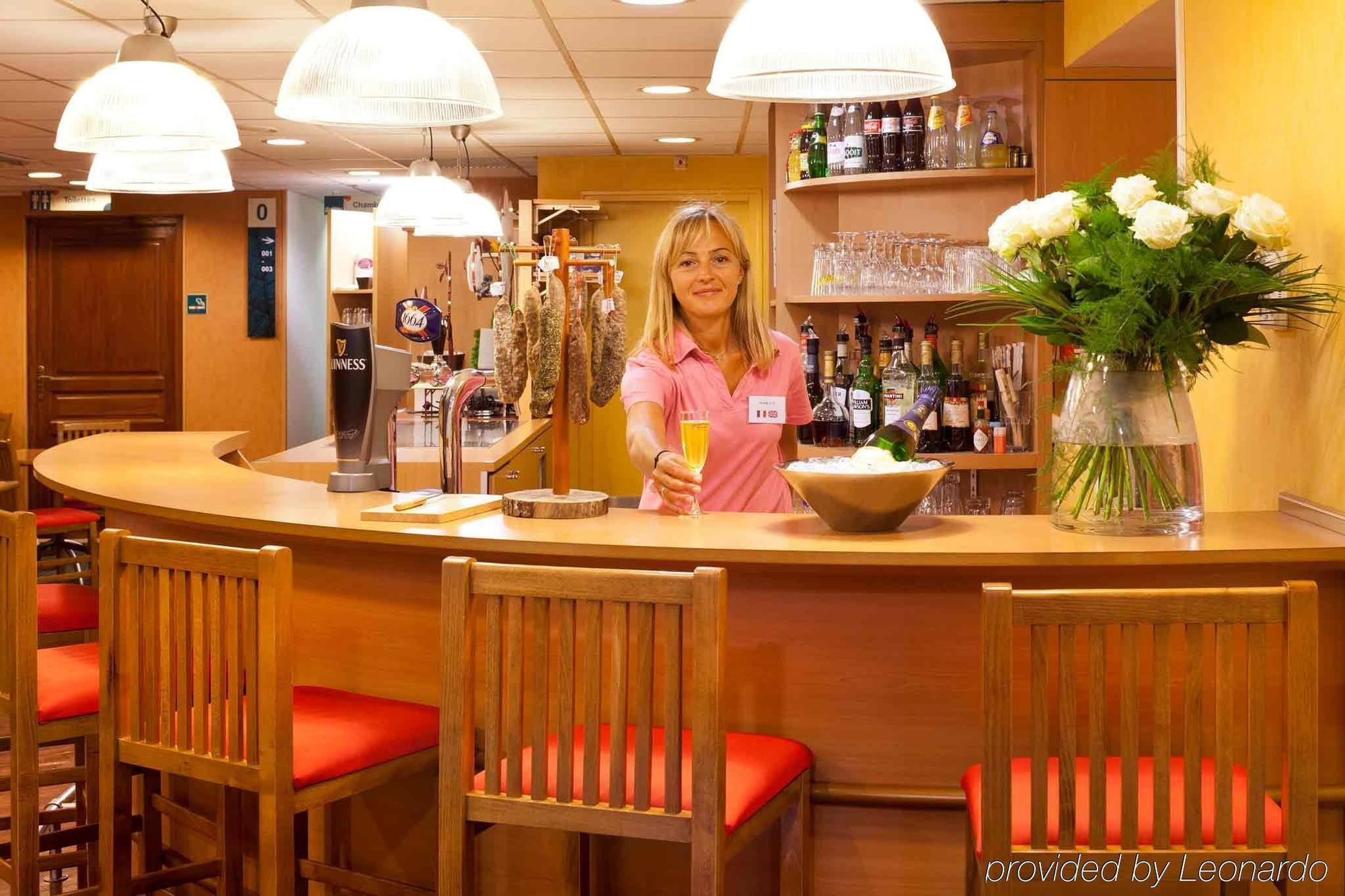 Ibis Styles Dinan Centre Ville Екстер'єр фото